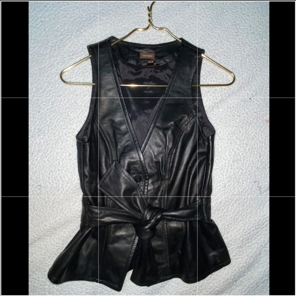 DANIER AUTHENTIC BLACK LEATHER VEST WOMENS W/ BELT